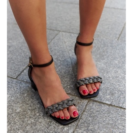Sandali con sottopiede in pelle e strass Shamsa nero 1