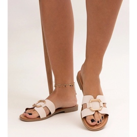 Ciabatte con fibbia beige chiaro di Isana 1