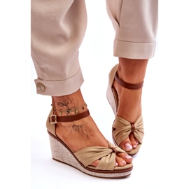 Sandali femminili per zeppe beige 3