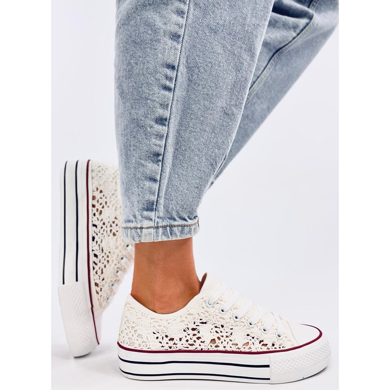 Ferrie ecru Sneaker in pizzo bianco bianca 2