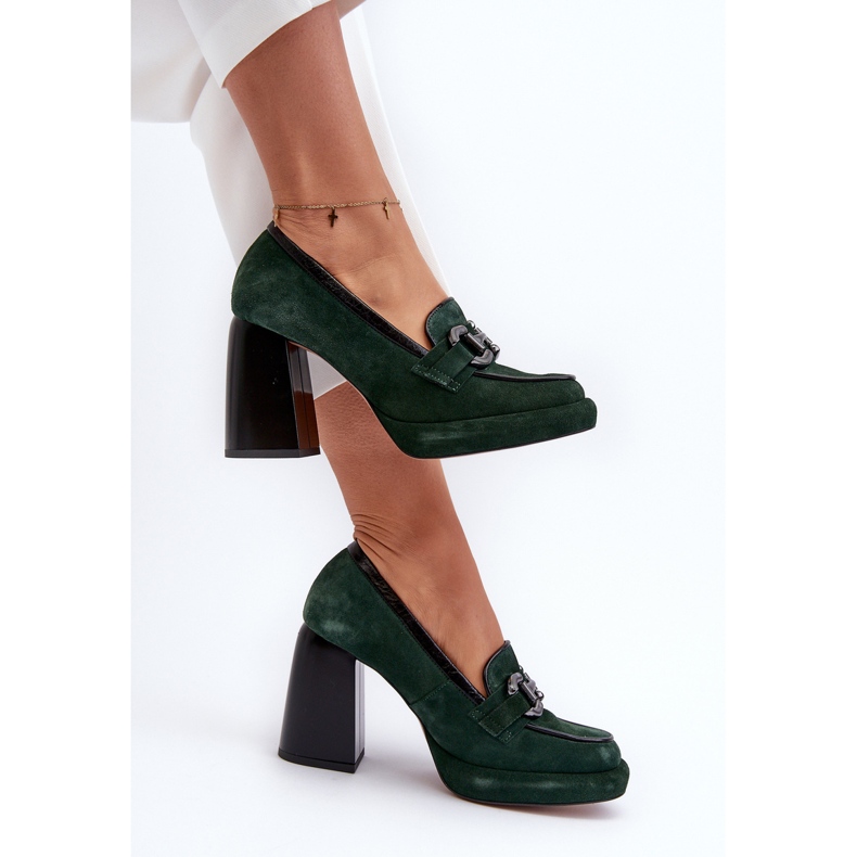 Décolleté in pelle su tacco alto massiccio Laura Messi 2706 Verde scuro 1
