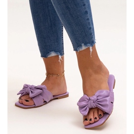 Infradito viola con fiocco decorativo di Uwansa 1