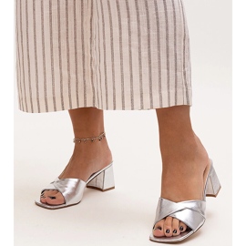 Infradito argento Fanan con tacco alto d'argento 1