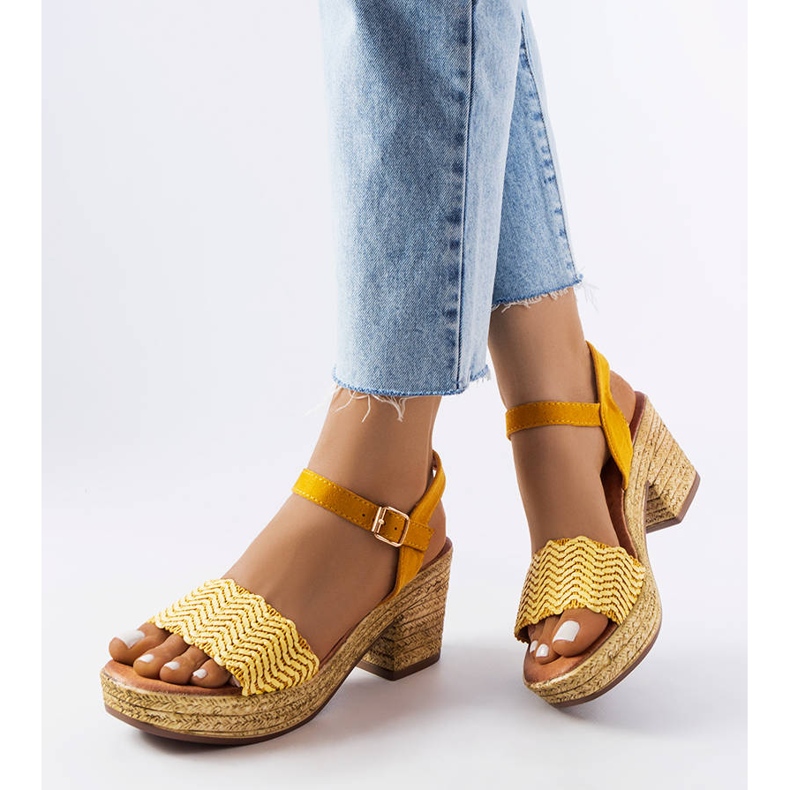 Sandali gialli con tacco Portland giallo 1
