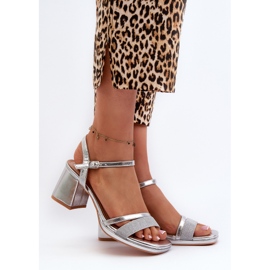 Sandali Con Tacco Alto Da Donna Con Cinturino In Tessata Argento Lucido d'argento 2