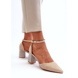 Décolleté beige realizzate in eco suede su tacco decorato 3
