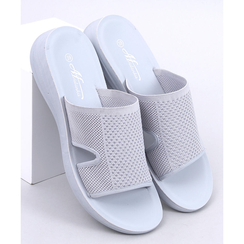 Pantofole Herves Grey morbide traforate grigio 1