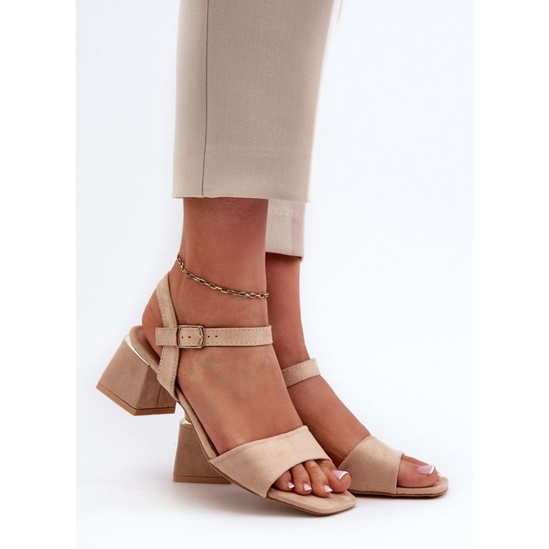 Sandali da Donna su Blocco in Eco Camoscio Beige Leisha 2