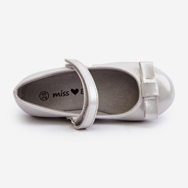 Ballerine per bambini lucide con fiocco in velcro Fiorelle argento d'argento 2