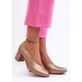 Eleganti décolleté in pelle con tacco alto Maciejka 06422-25 Oro d'oro 2