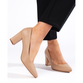 Comode décolleté beige di Sergio Leone 1