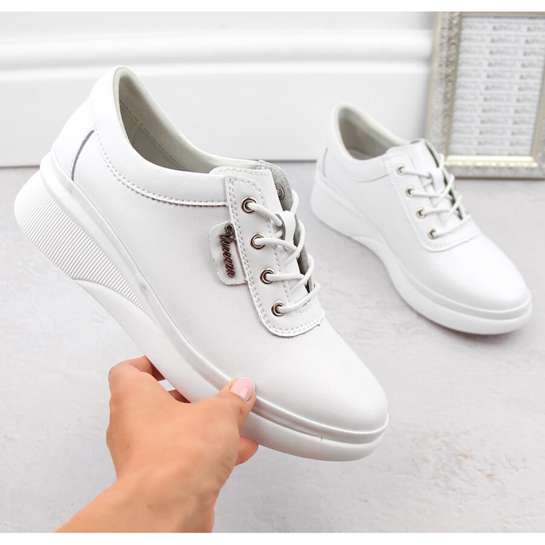 Scarpe stringate da donna in pelle, bianche, Vinceza 7922 bianco 1