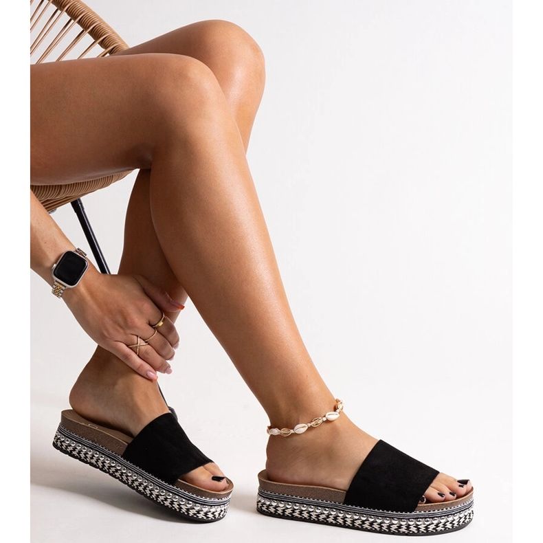 Infradito nere con suola decorativa Jaśmina nero 1