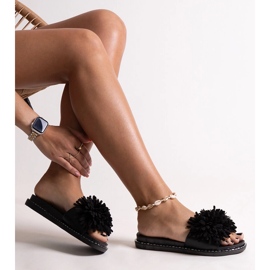 Infradito nere con fiori di Levina nero 1