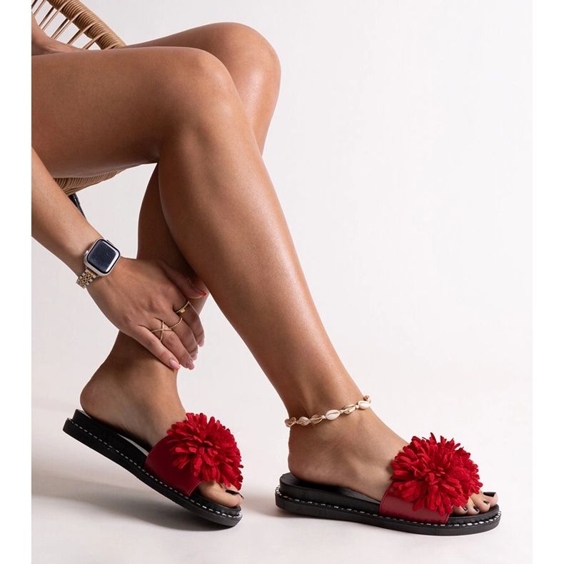 Infradito rosse con fiori di Levina rosso 1