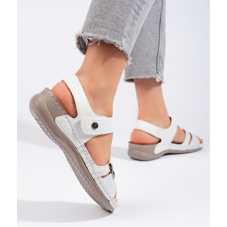 Comodi sandali bianchi da donna bianco 1