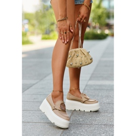 Mocassini da donna in pelle con decorazione Zazoo 3458, Beige 2