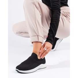 Sneakers in tessuto nero 1