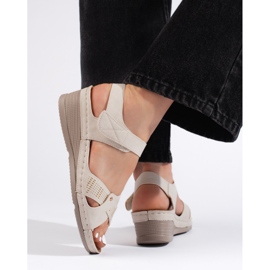 Sandali con zeppa beige da donna con velcro 2