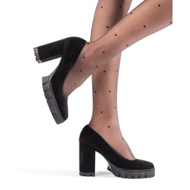 Décolleté da donna in camoscio nero con tacco alto 2