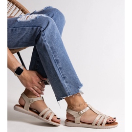 Sandali in ecopelle beige di Grimalda 1
