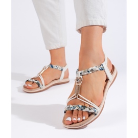 Sandali piatti in maglia bianca 1