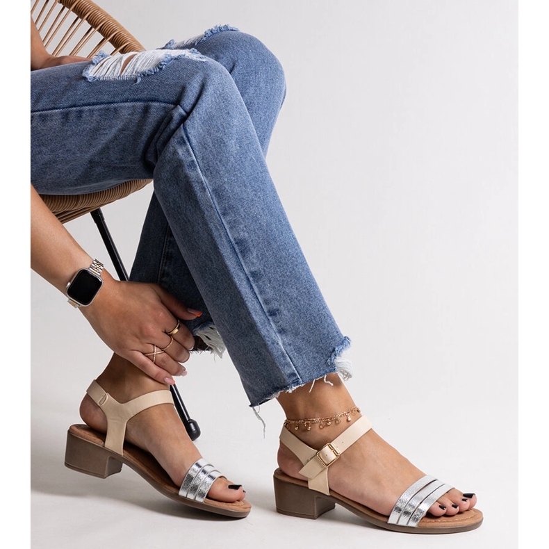 Sandali Salsabi argento con tacco basso d'argento 1