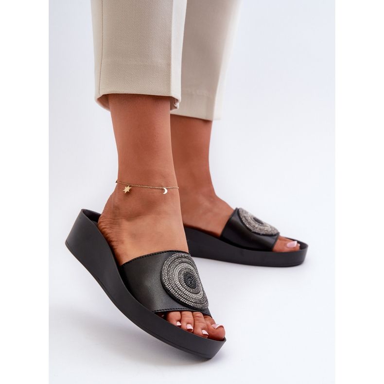 Infradito da Donna in Pelle Con Decorazione S.Barski KV27-019 Nero 2