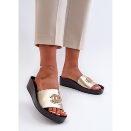 Infradito da donna eleganti e leggere con decorazione, pelle naturale S.Barski KV27-013, oro d'oro 2