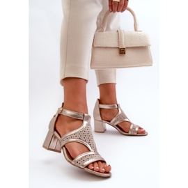 Sandali in pelle da donna con tacco alto Maciejka 06459-25 Beige e oro 2