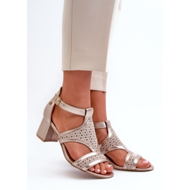 Sandali in pelle da donna con tacco alto Maciejka 06459-25 Beige e oro 1