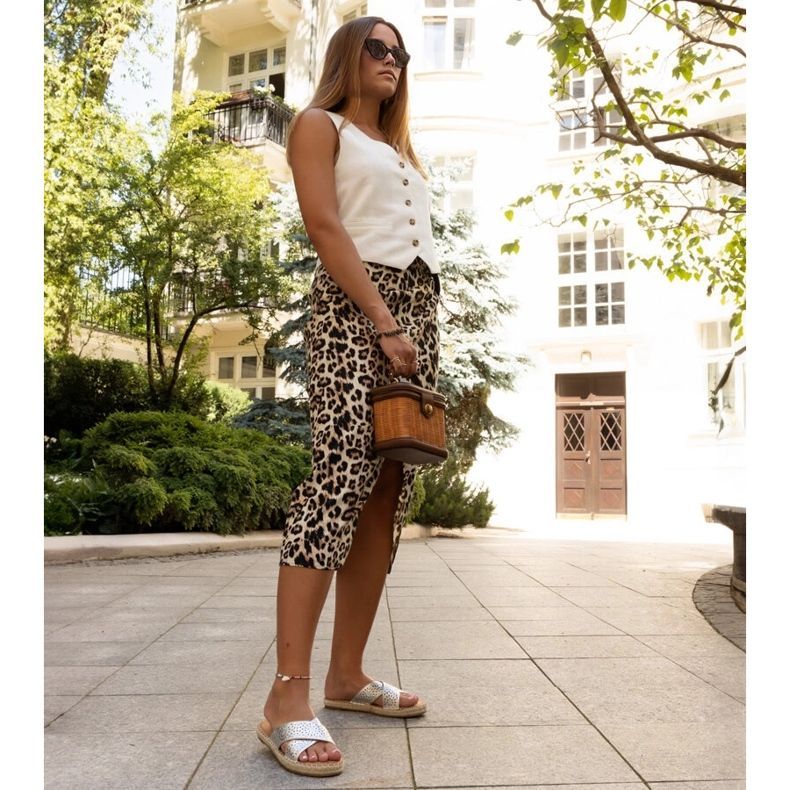 Pantofole traforate in argento di Awet d'argento 1