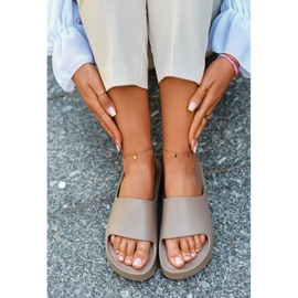 Infradito da donna con piattaforma in schiuma Airaplea marrone beige 2
