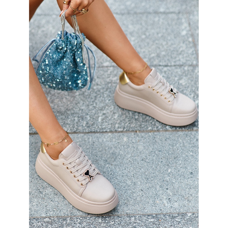 Sneakers da Donna in Pelle con Plateau Beige Vinceza 66700 2