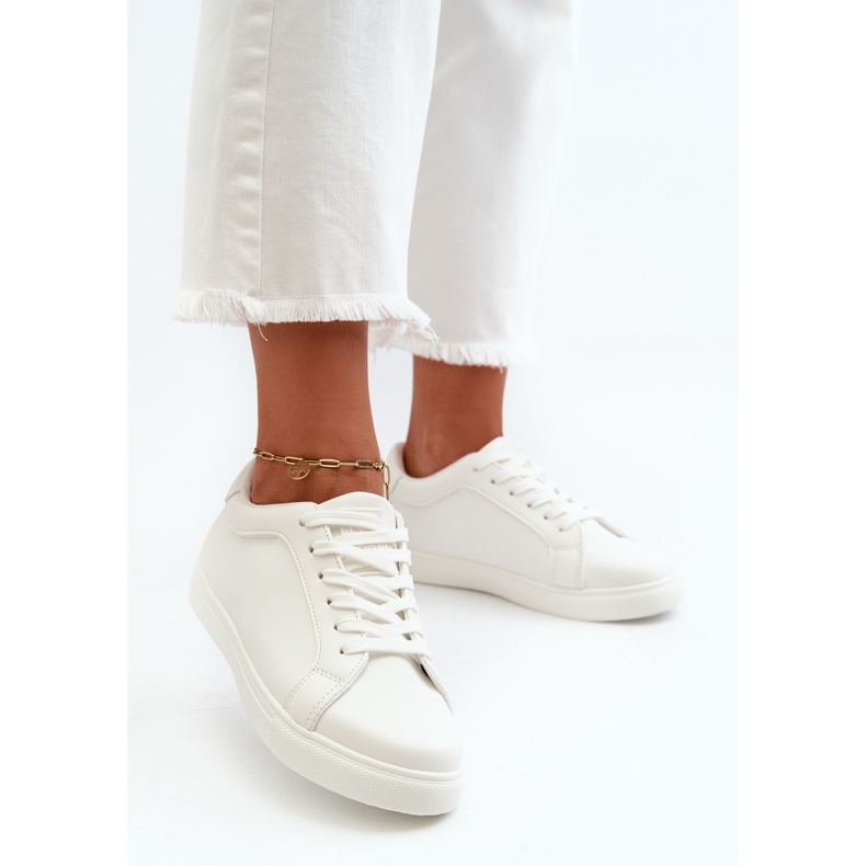 Scarpe Sportive Sneakers Basse da Donna Diunna Bianca Realizzate in Eco Pelle bianco 2