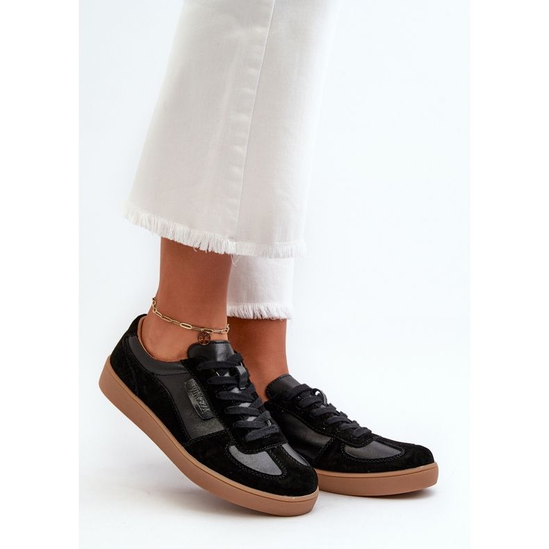 Sneakers da Donna in Pelle Nere Vinceza 7333 nero 1