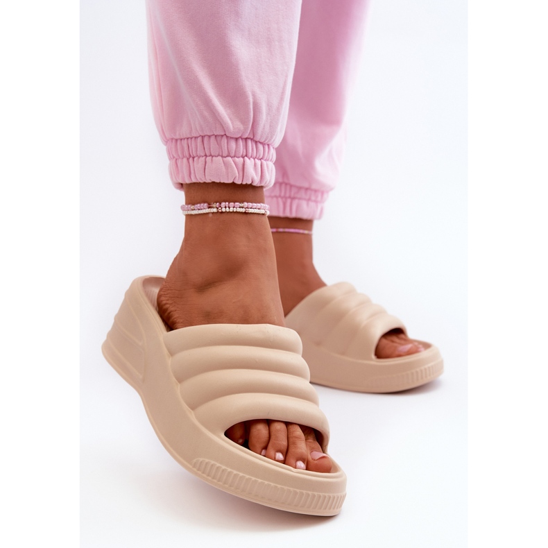 Infradito leggere da donna in schiuma con zeppa e plateau, Tendrea beige 2