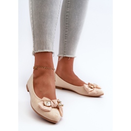 Ballerine da Donna in Eco Camoscio Con Fiocco e Spilla, Satris Beige Chiaro 2