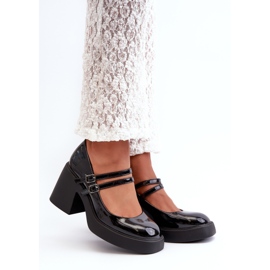 Décolleté in vernice nera con tacchi grossi di Halmina nero 1