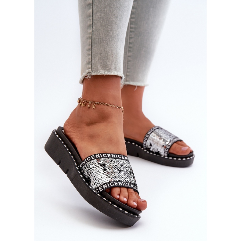 Infradito da Donna Con Paillettes Nere e Argento Rivanique 2