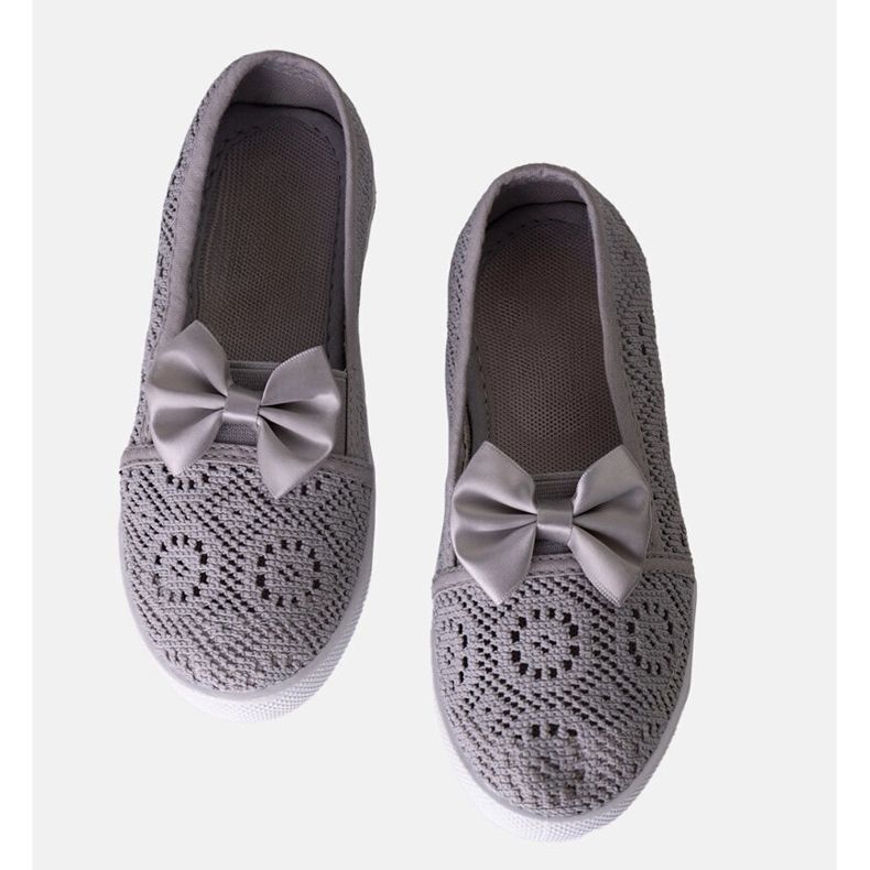 Ballerine da bambino Bubby traforate di colore grigio 1