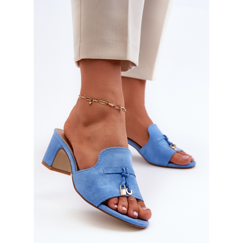 Infradito da Donna Realizzate in Eco Camoscio con Tacco Alto, Colore Blu Yemenna 2