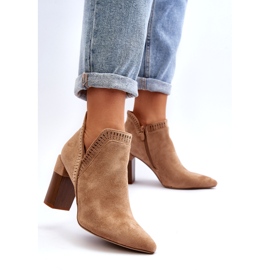 Bella Paris Stivaletti beige con motivo traforato 2