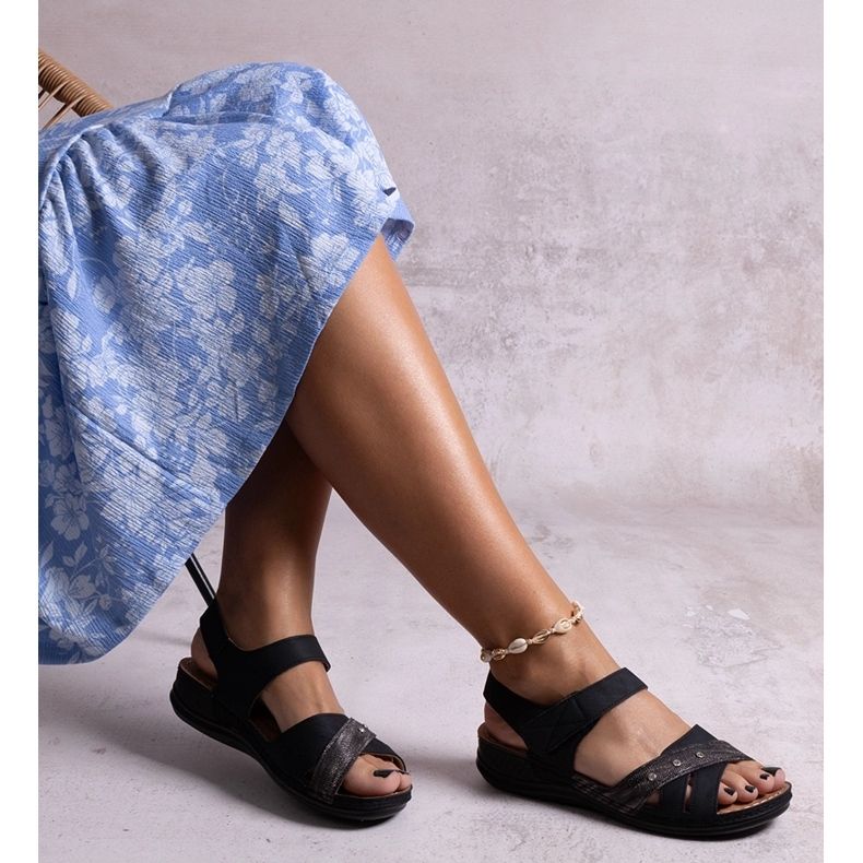 Sandali neri con plateau Nural nero 1