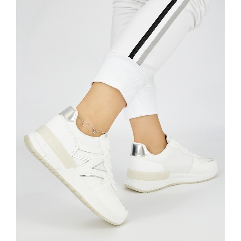 Comode sneakers bianche da donna bianca 2