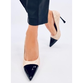Chanelkikikiki Sheltoni Scarpe con tacco beige 1