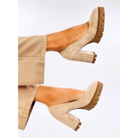 Décolleté con tacco alto e plateau Angela Khaki beige 1