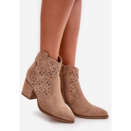 Stivali da cowboy traforati su tacco alto, fissati con cerniera, Vosilara beige 1
