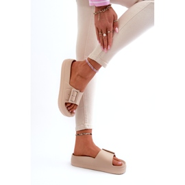Infradito da Donna in Schiuma con Plateau e Fibbia Big Star NN274A666 Beige 3