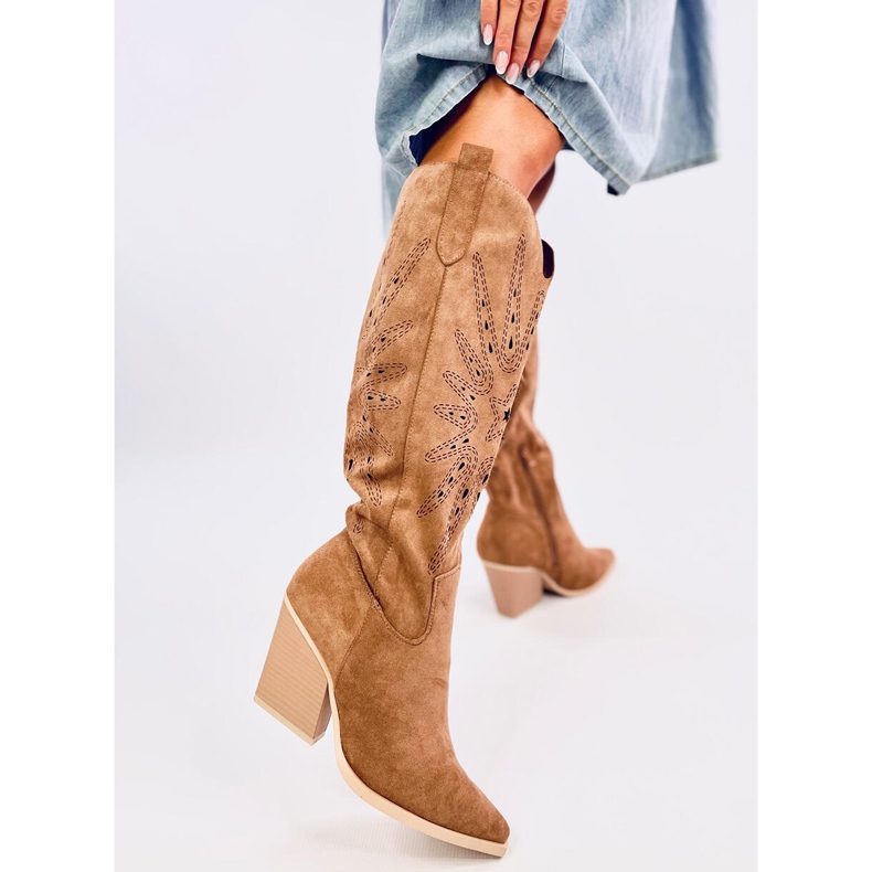Stivali texani traforati Taylor Camel marrone 1